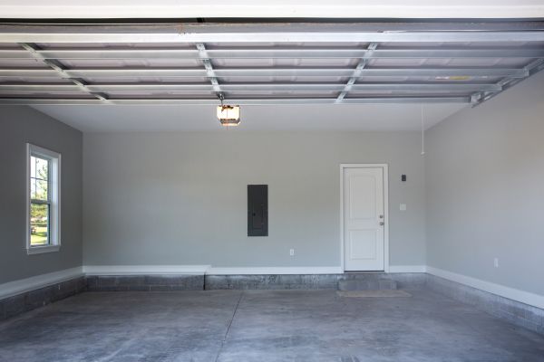 Cost of Garage Concrete Installation in Carlsbad