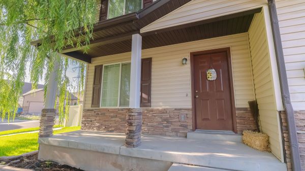 Cost of Concrete Porch Installation in Carlsbad
