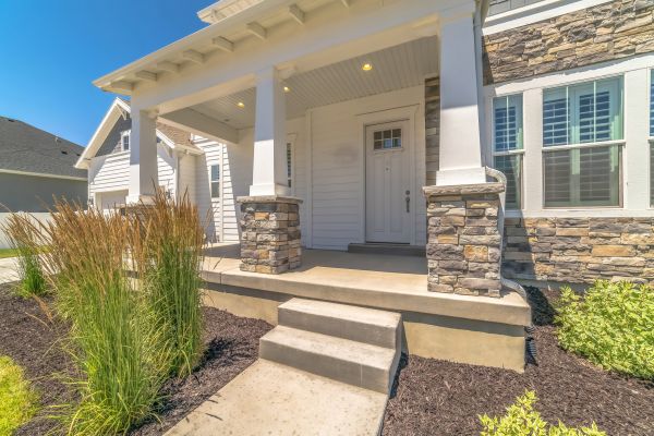 Cost of Steps Pouring in Carlsbad